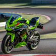 2023Ninja ZX-4Rシリーズ_TSメイン