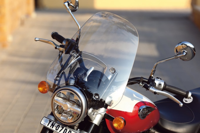 ROYAL ENFIELD SUPER METEOR650 TOURER(2023年モデル)大型スクリーン
