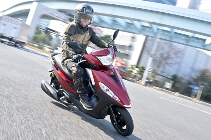 YAMAHA JOG125(2023年モデル)走行イメージ