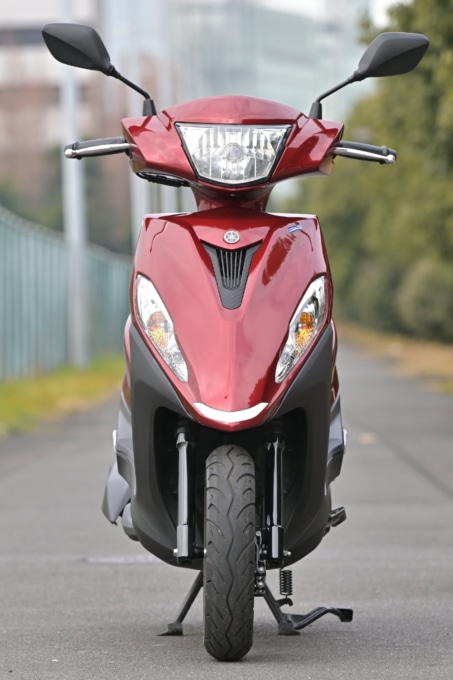 YAMAHA JOG125(2023年モデル)フロントビュー
