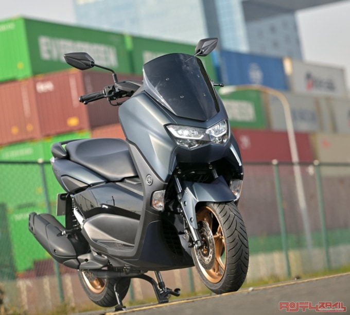 YAMAHA NMAX155(2023年モデル)