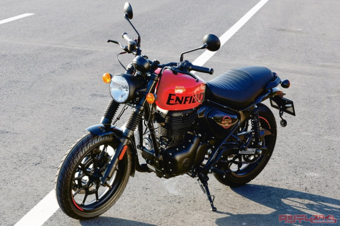 ROYAL ENFIELD HUNTER350(2023年モデル)