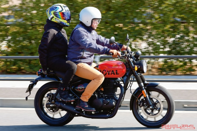 ROYAL ENFIELD HUNTER350(2023年モデル)タンデム走行