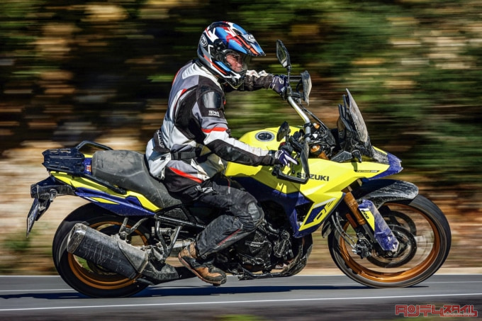 SUZUKI V-STROM800DE(2023年モデル)走行