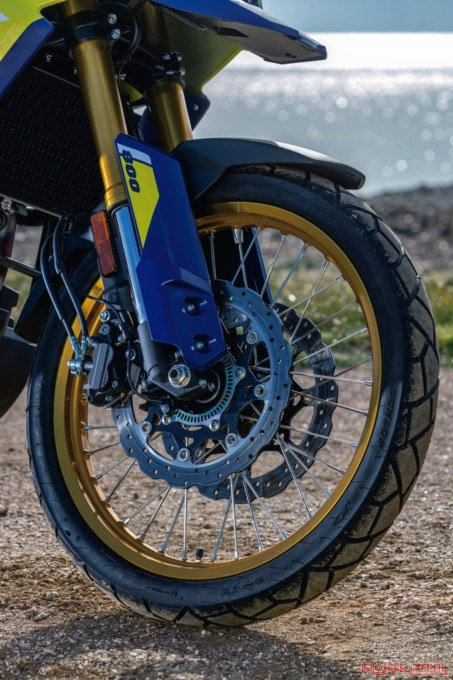 SUZUKI V-STROM800DE(2023年モデル)フロント足まわり