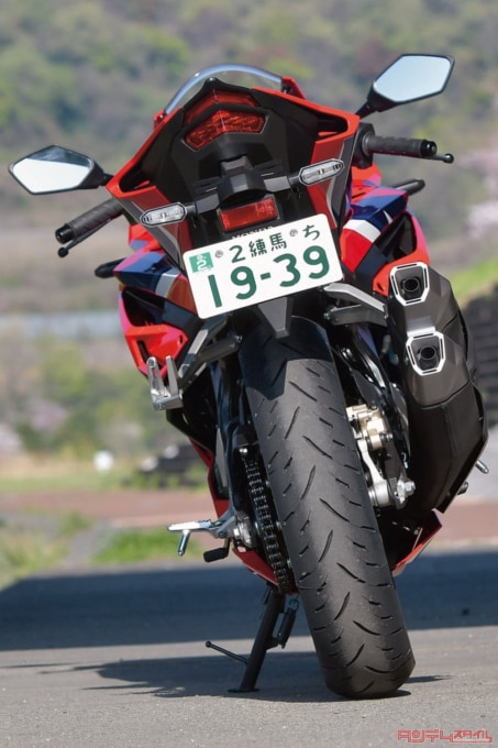 HONDA CBR250RR(2023年モデル)リヤビュー