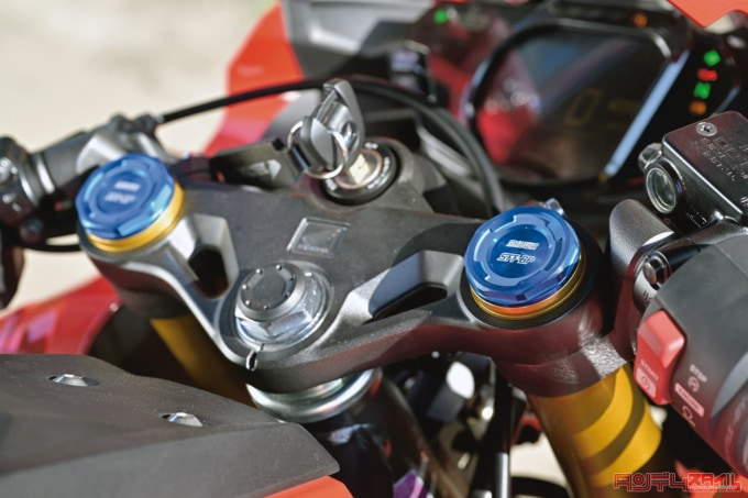HONDA CBR250RR(2023年モデル)フロントフォーク調整機構