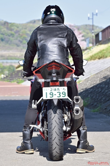HONDA CBR250RR(2023年モデル)リヤビュー