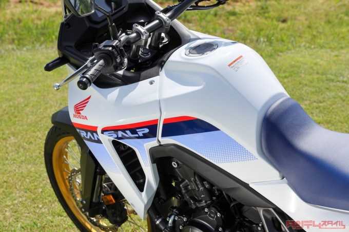 HONDA XL750 TRANSALP(2023年モデル)ボディ