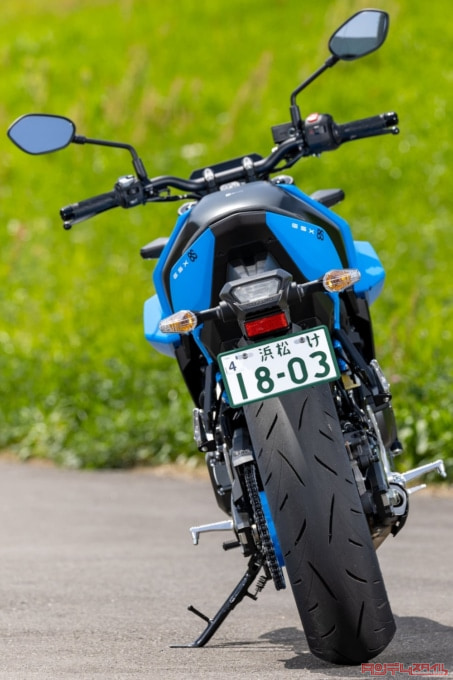 SUZUKI GSX-8S(2023年モデル)リヤビュー