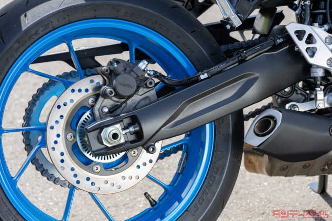 SUZUKI GSX-8S(2023年モデル)スイングアーム