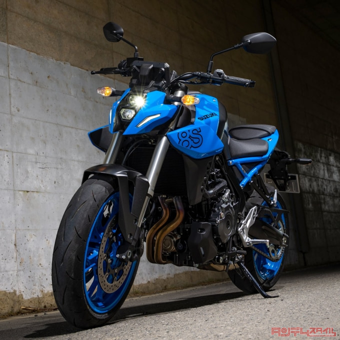 SUZUKI GSX-8S(2023年モデル)