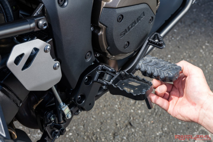 SUZUKI V-STROM1050DE(2023年モデル)ステップ