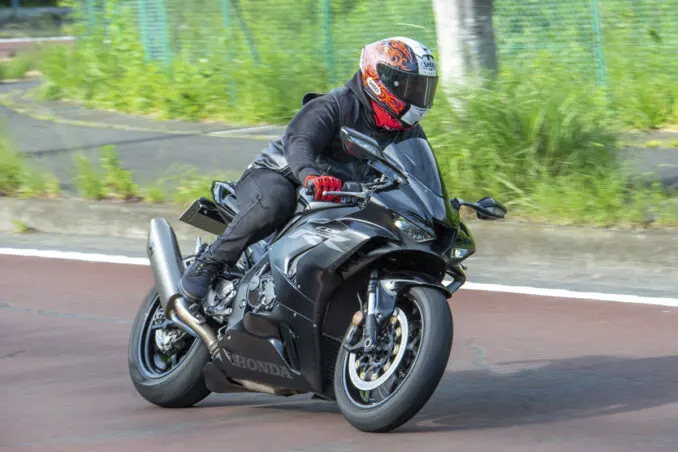 CBR1000RR-Rに投入された最新の技術と性能