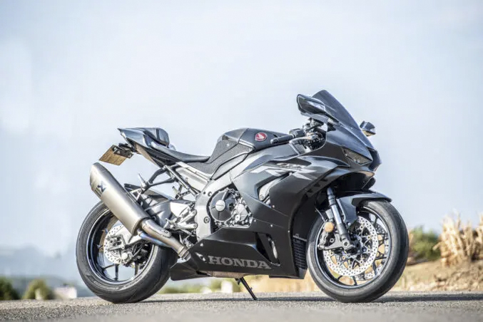 ドリーム店の対応が決め手となりCBR1000RR-Rを購入