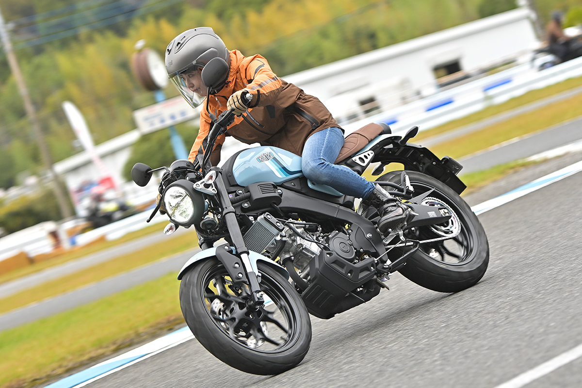 2312TS_XSR125_02
