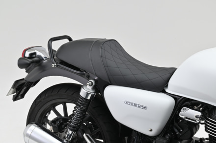 ”カスタムシート TYPE-CAFE”でホンダ・GB350をカフェスタイルに変身