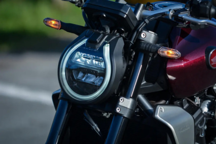 最も乗りやすい大型スポーツバイク?『CB1000R』は生粋のSS乗りも納得のストリートファイター