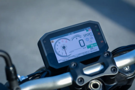 最も乗りやすい大型スポーツバイク?『CB1000R』は生粋のSS乗りも納得のストリートファイター