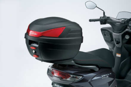 SUZUKI バーグマンストリート125EXを買うとトップケースがお得に買えるキャンペーン実施中！