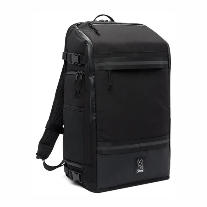 クロームインダストリーズ 東京モーターサイクルショー レディスサポートスクエアに出品 IKO CAMERA BACKPACK 3.0