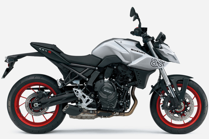 2503TS新車GSX-8S&8R_02