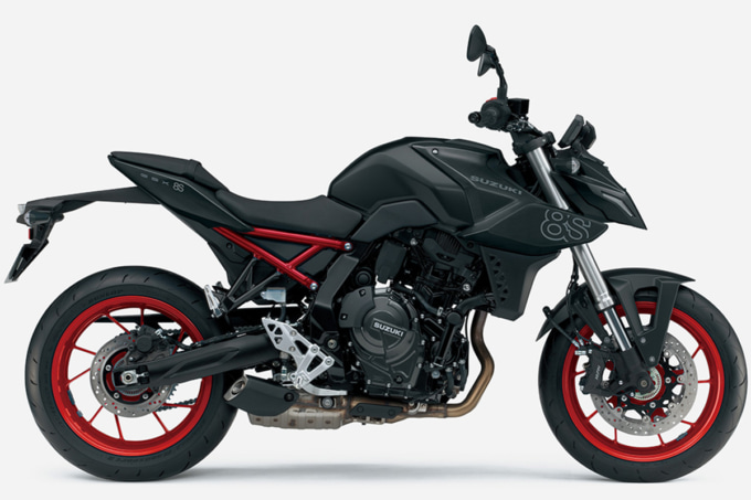 2503TS新車GSX-8S&8R_03