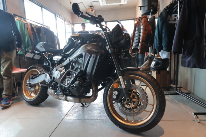 2503新車XSR900_11