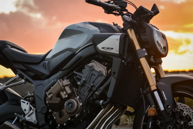 大きなバイクに疲れた元大型ライダーが「Honda E-Clutch」で体感したある異変とは?「バイクの概念が変わりました」