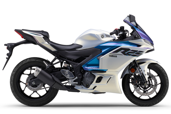 2504新車YZF-R25&R3_01