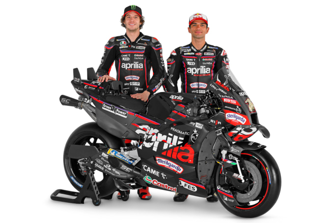 MotoGPライダーホルヘ・マルティン選手(ゼッケン#1)とマルコ・ベッツェッキ選手(ゼッケン#72)