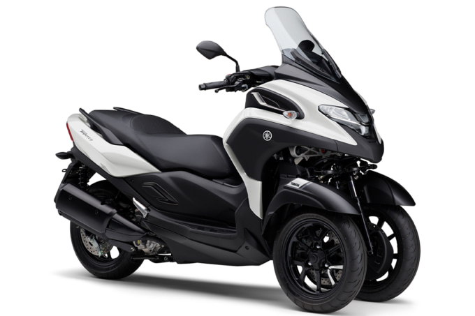 トリシティ300 2025 に新色追加|ホワイトメタリック