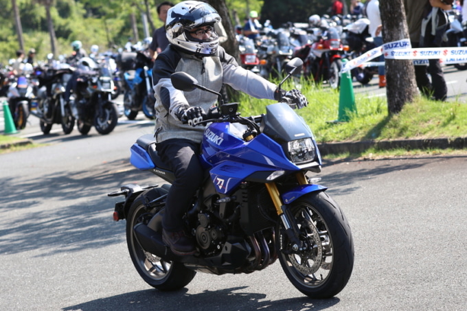 今年もやってくるカタナ乗りの祭典「KATANA Meeting 2025」開催決定。昨年の様子