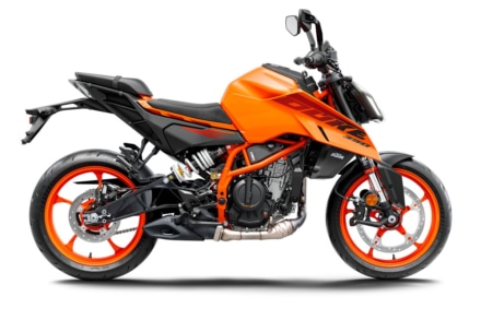 【KTM】『390 DUKE』2025年モデルが登場｜電子制御＆装備充実の軽量ネイキッドスポーツ