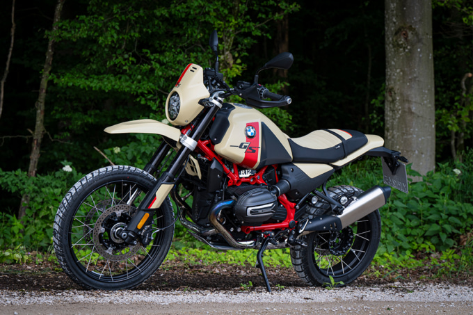 BMW R12 G/S サイドビュー