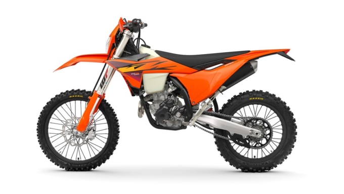 2511新車_KTM2026ED_03