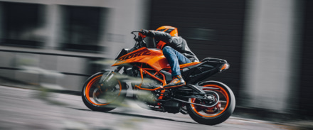 KTM・ハスクバーナ・GASGASが免許取得者を応援！　最大7万7,000円サポートキャンペーン開催中