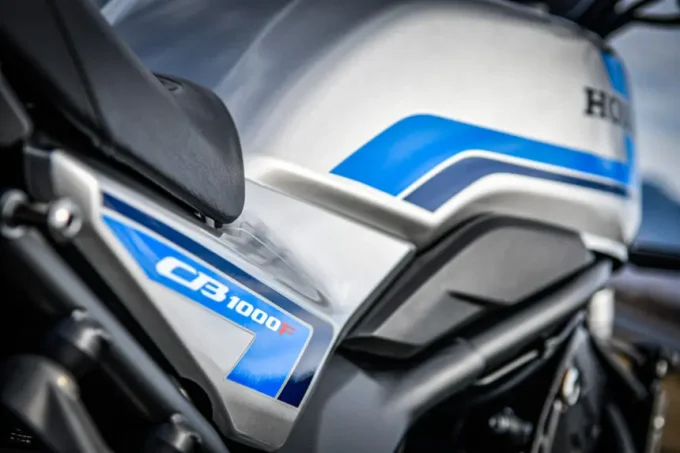 【え?空冷?】新型『CB1000F』を「予備知識ゼロ」でレビューすることになった→聞いてた話と違うじゃないか!?【Hondaの道は1日にしてならず/CB1000F ①第一印象 編】